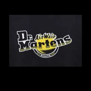 DR Martens Logo